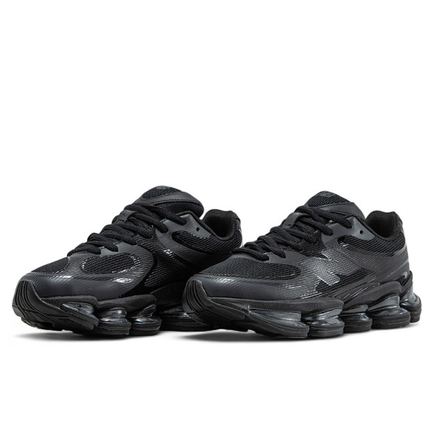 New Balance 2000 Triple Black U2000ETB