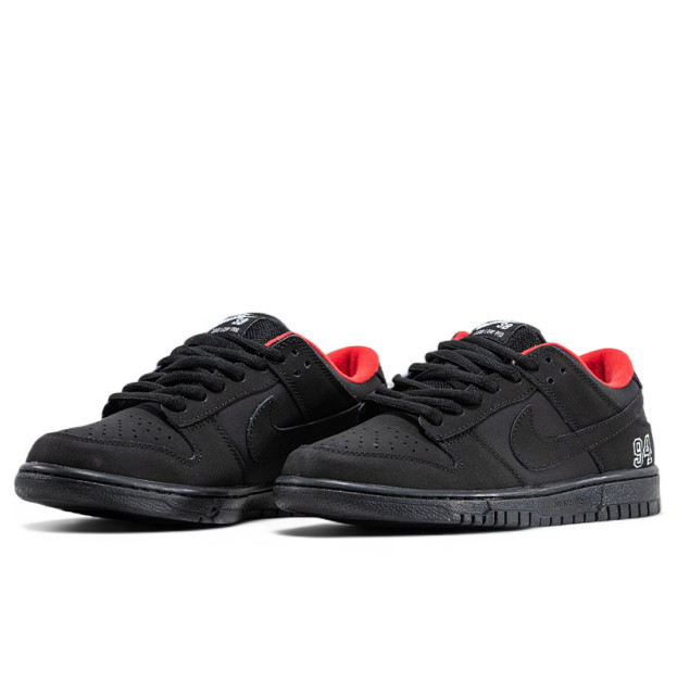 Nike SB Dunk Low x Supreme 94 Black