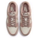 Nike Dunk Low Malt Mini Swoosh IB4417-105