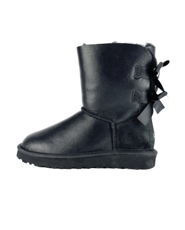 UGG Classic Short Bailey Bow III Black