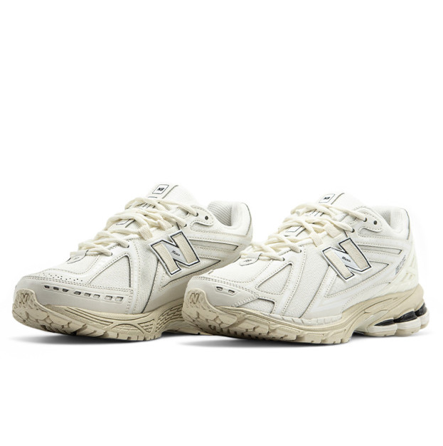 New Balance 1906R White Grey M1906RD