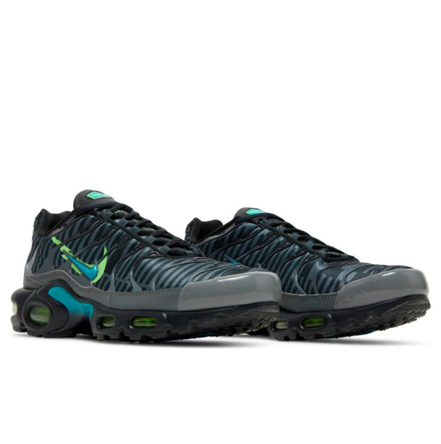 Nike Air Max Plus Champions League DJ6896-070