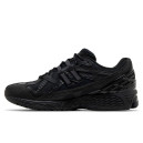 Кросівки New Balance 1906U Triple Black M1906NJ Чорний