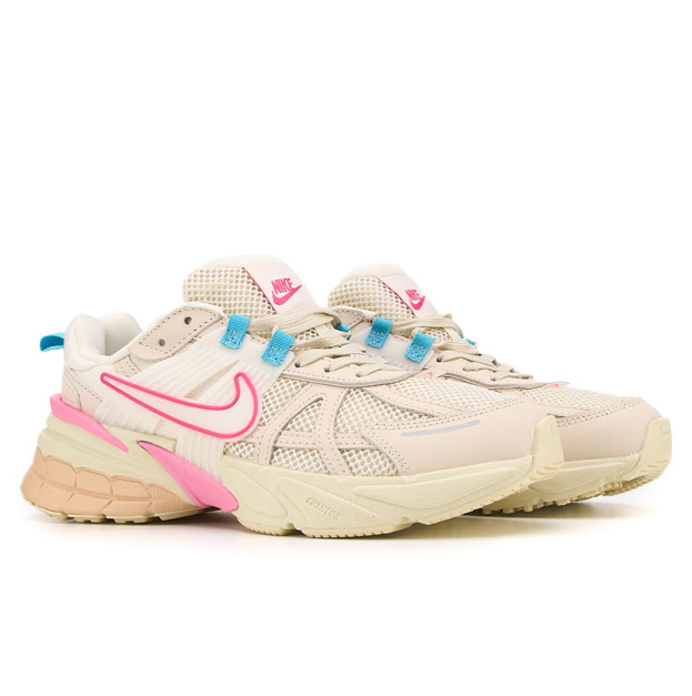 Nike V2K Runtekk Beige Pink Blue
