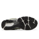 Кросівки New Balance 2002R Norway Spruce M2002RG1 Оливковий