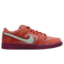 Кроссовки Nike SB Dunk Low Mystic Red DV5429-601 Красный