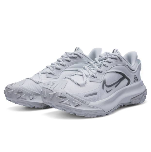 Nike ACG Mountain Fly 2 Low White Silver