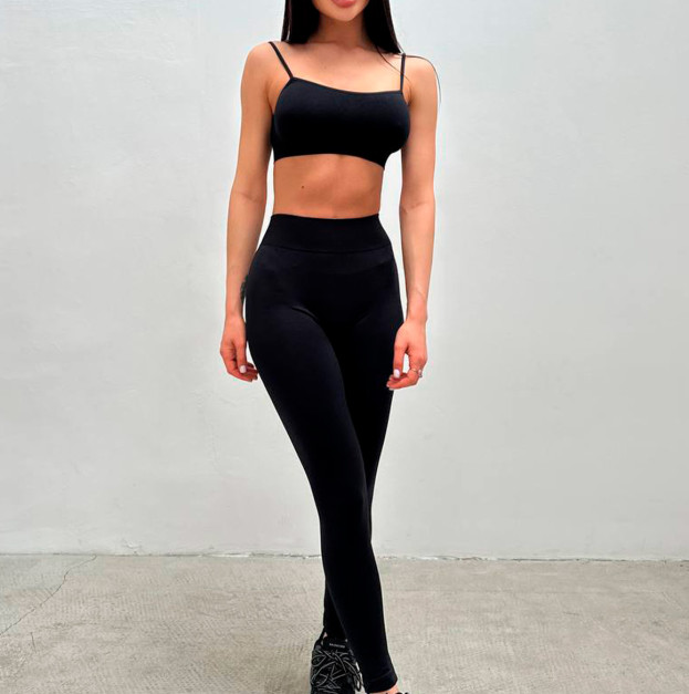 Топ Спортивний Чорний