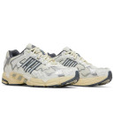 Sneakers Adidas Response x Bad Bunny Cream White GY0102 Grey