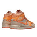 Кроссовки Jordan 1 Mid Apricot Orange DH4270-800 Оранжевый