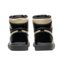 Кросівки Jordan 1 Retro High Black Metallic Gold 555088-032 Золотий