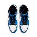 Кросівки Jordan 1 Mid Patent Signal Blue DD6834-402 Білий/синій