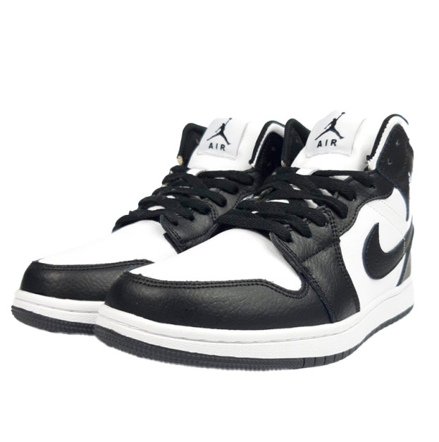 Jordan 1 Retro High Black White Winter С МЕХОМ