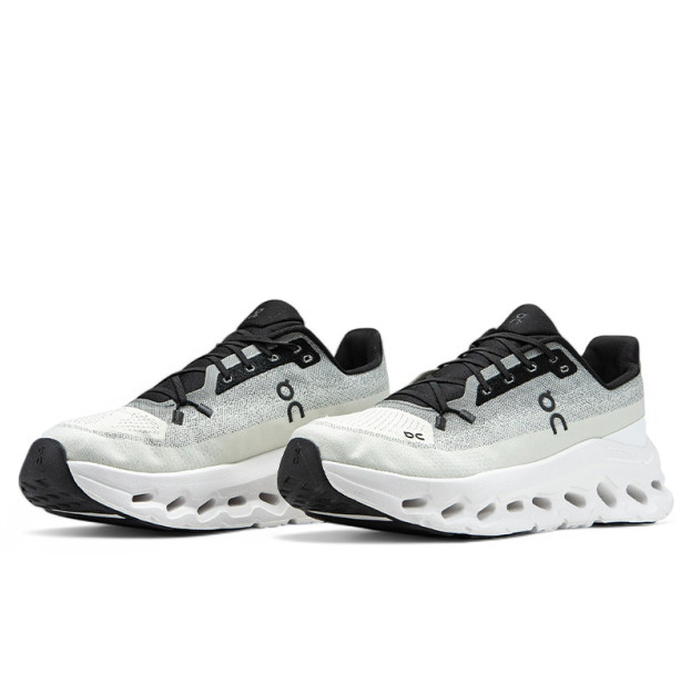 ON Cloudtilt Black Ivory 3ME10101430