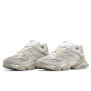 Кросівки Бежевий