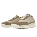 Sneakers Beige