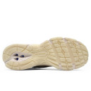 Кросівки Бежевий