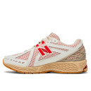 Кросівки New Balance 1906R Sea Salt True Red M1906RO Різнокольорові