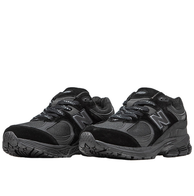 New Balance 2002R Black Winter с Мехом