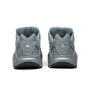 Sneakers Adidas Yeezy Boost 700 V2 Hospital Blue FV8424 Grey