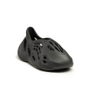Flip-flops and sandals Adidas Yeezy Foam Runner Onyx HP8739 Black