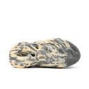 Flip-flops and sandals Adidas Yeezy Foam RNNR MXT Moon Gray GV7904 Beige/gray