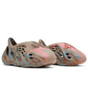 В'єтнамки та шльопанці Adidas Yeezy Foam Runner Sand Grey GY3969 Різнокольорові