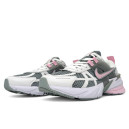 Кросівки Nike V2K Run Light Pumice Pink Foam HQ4046-001 Білий/сірий