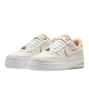 Кросівки Nike Air Force 1 Low 07 LX 898889-102 Бежевий