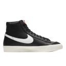 Кроссовки Nike Blazer Mid 77 Vintage Black Sail BQ6806-002 Черный/белый