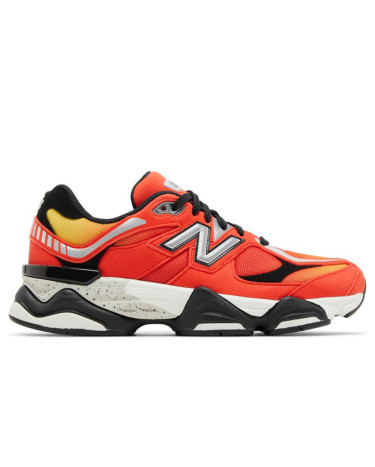 Кроссовки New Balance 9060 x DTLR Big Kid Fire Sign GC9060DM Оранжевый