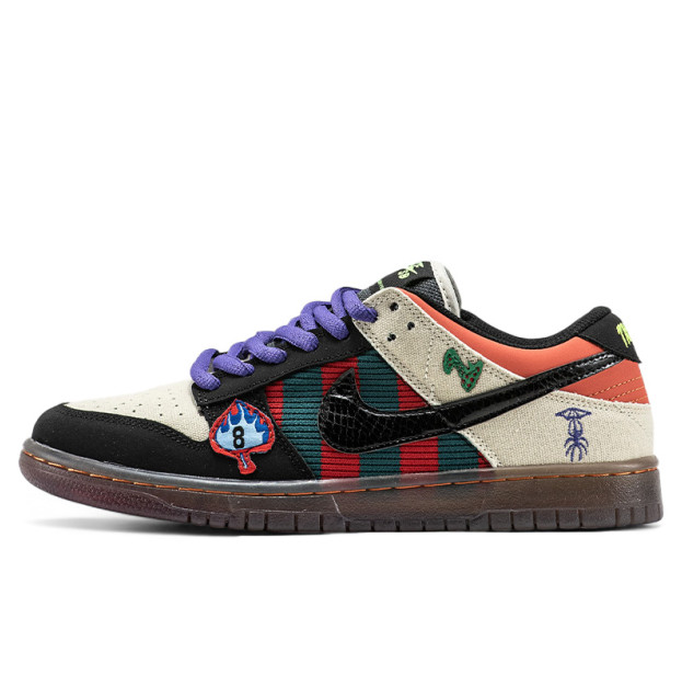 Nike SB Dunk Low x Halloween Custom