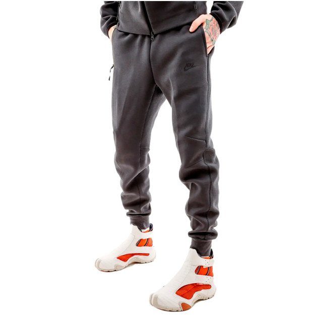 Штани Nike TCH FLC JGGR FB8002-060
