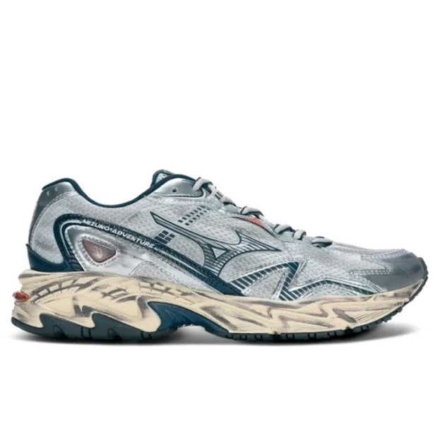 Mizuno Adventure Beige SIlver