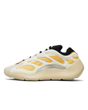 Кросівки Adidas Yeezy 700 V3 Safflower G54853 Бежевий, Жовтий