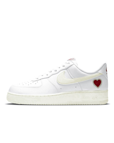 Sneakers Nike Air Force 1 Low Valentines Day DD7117-100 White