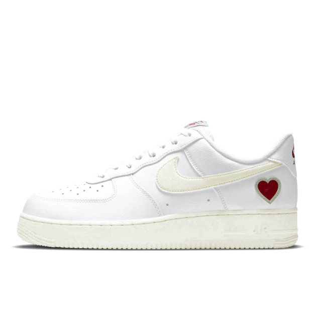 Nike Air Force 1 Low Valentines Day DD7117-100