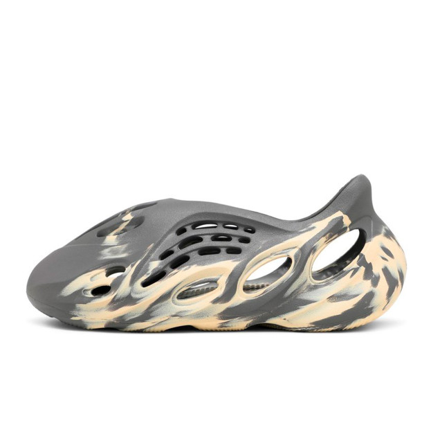 Adidas Yeezy Foam RNNR MXT Moon Gray GV7904