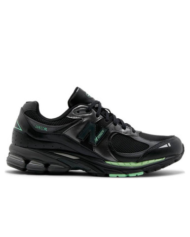 Кросівки New Balance 2002R Black Powder Green M2002RLD Чорний/зелений